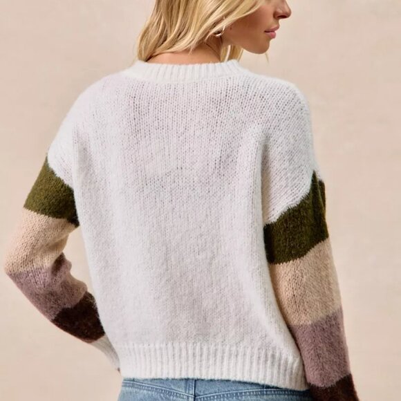 BiBi Flower Color Block Sweater - Picture 2 of 11